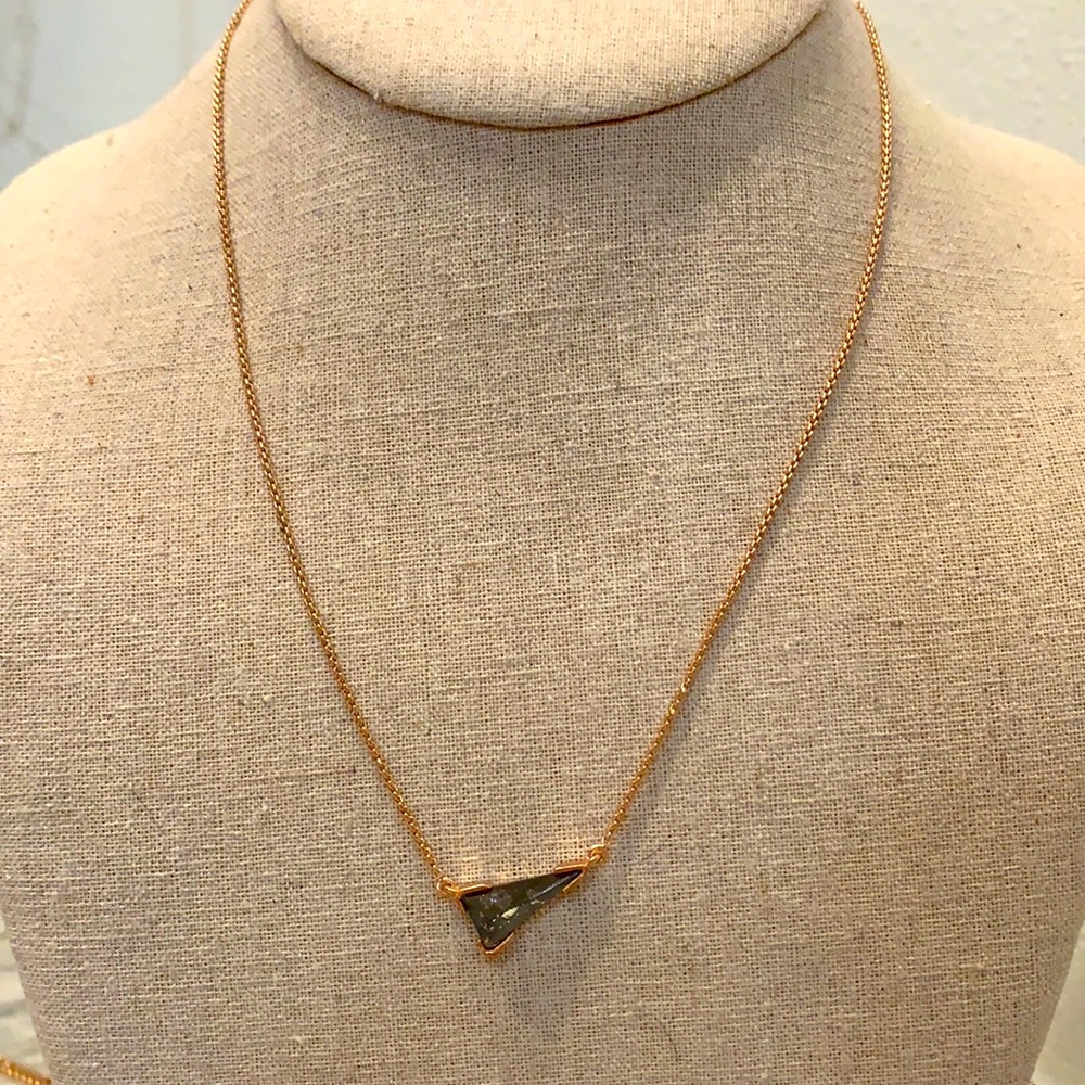 Kendra Scott rose gold necklace